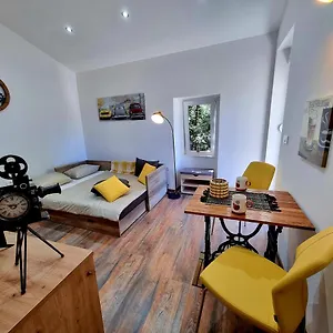  Appartamento Retro Chic