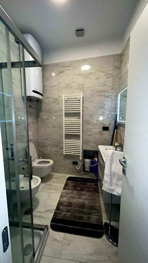 Stivi Luxury Apartments 普拉
